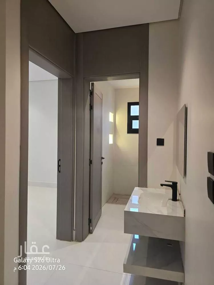 دور للبيع في شارع علي الربيش, حي العارض, مدينة الرياض, منطقة الرياض صورة 3