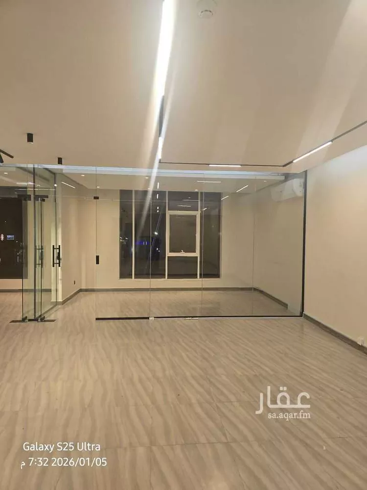 مكتب تجاري للإيجار في شارع الملك عبدالعزيز ابن عبدالرحمن سعود الفرعي, حي العارض, مدينة الرياض, منطقة الرياض صورة 5