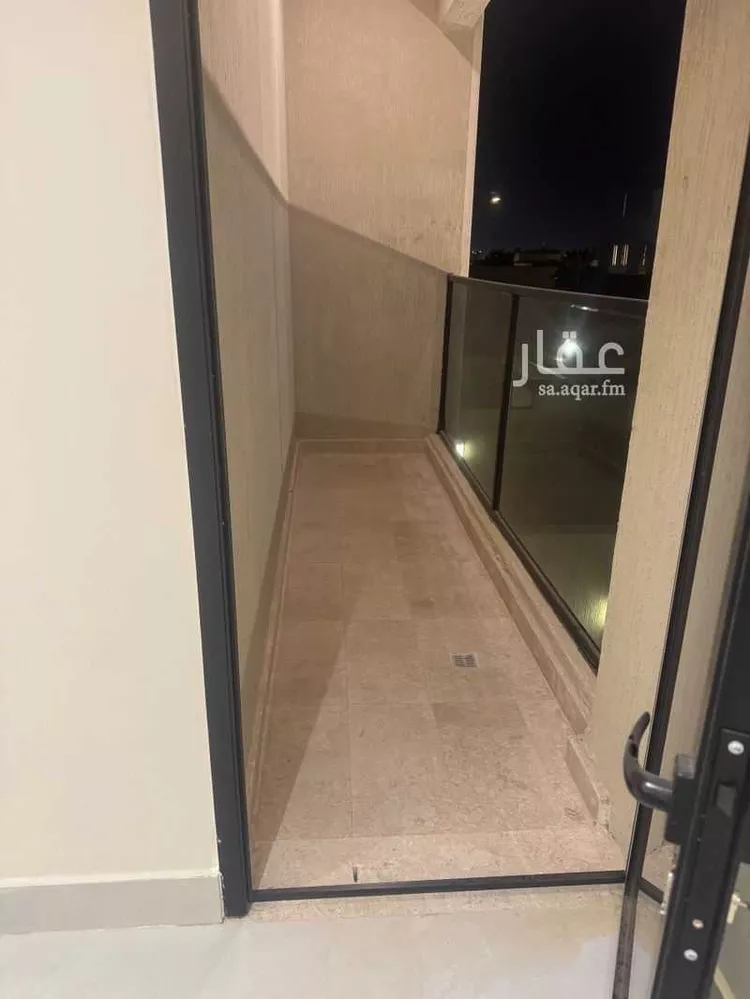 دور للبيع في شارع إبراهيم بن جابر, حي المعيزيلة, مدينة الرياض, منطقة الرياض صورة 5