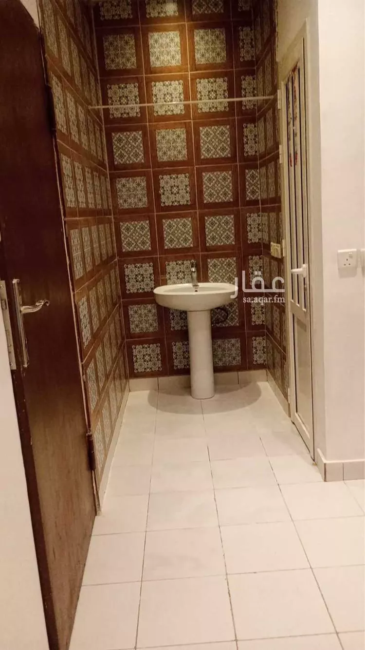 غرفة للإيجار في شارع طه حسين, حي السليمانية, مدينة الرياض, منطقة الرياض صورة 2