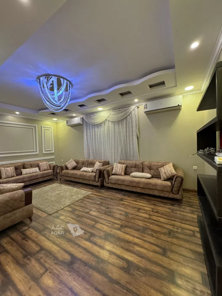 Villa for Sale in Dammam Ash Shulah 17