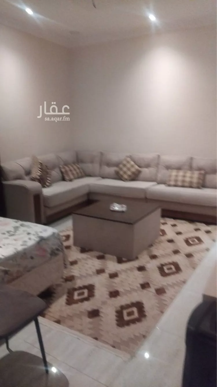 فيلا للإيجار في شارع سفيان بن سهل, حي المنار, مدينة الدمام, المنطقة الشرقية صورة 2