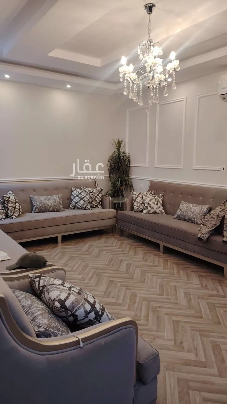 فيلا للإيجار في شارع 18ب, حي ضاحية الملك فهد, مدينة الدمام, المنطقة الشرقية صورة 2