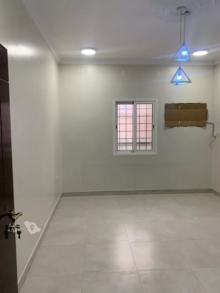 Floor for Rent in Dammam Al Manar 8