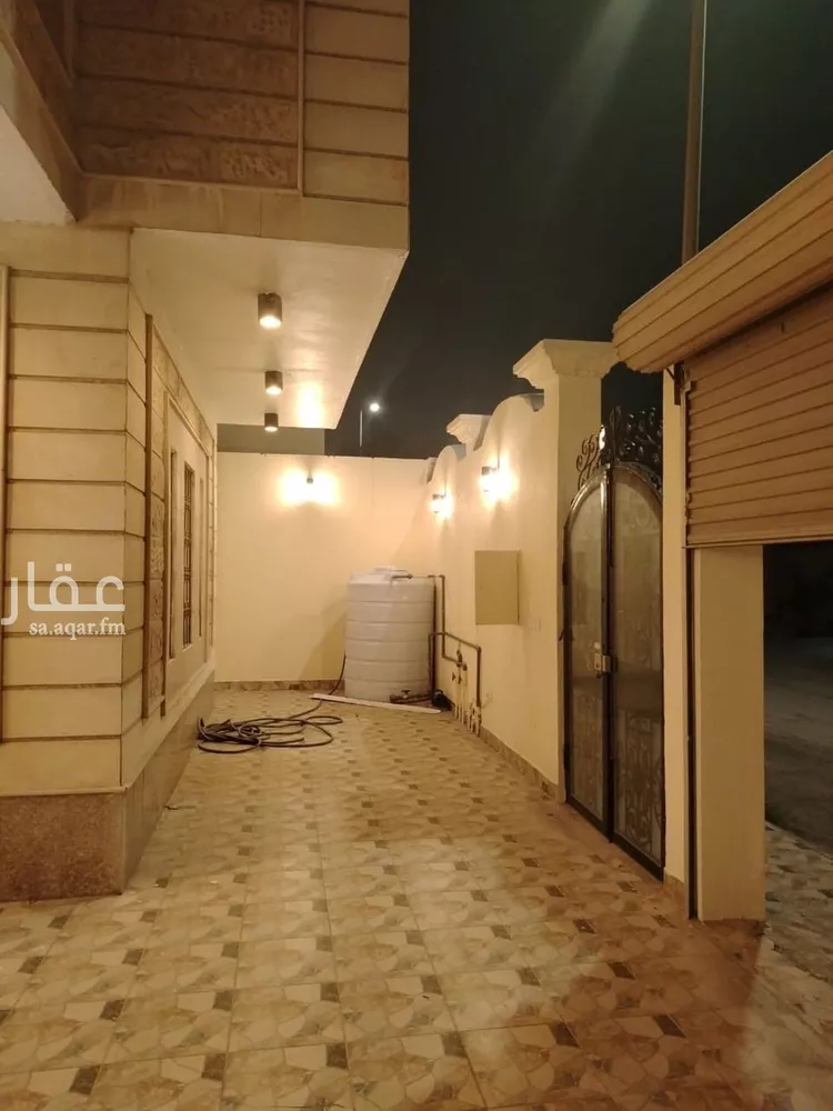 فيلا للإيجار في شارع سفيان بن سهل, حي المنار, مدينة الدمام, المنطقة الشرقية صورة 2