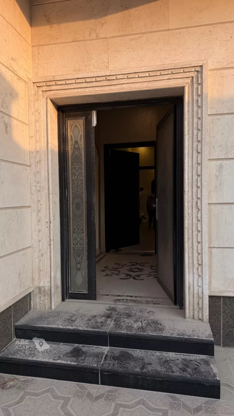Villa for Sale in Dammam Ash Shulah 11