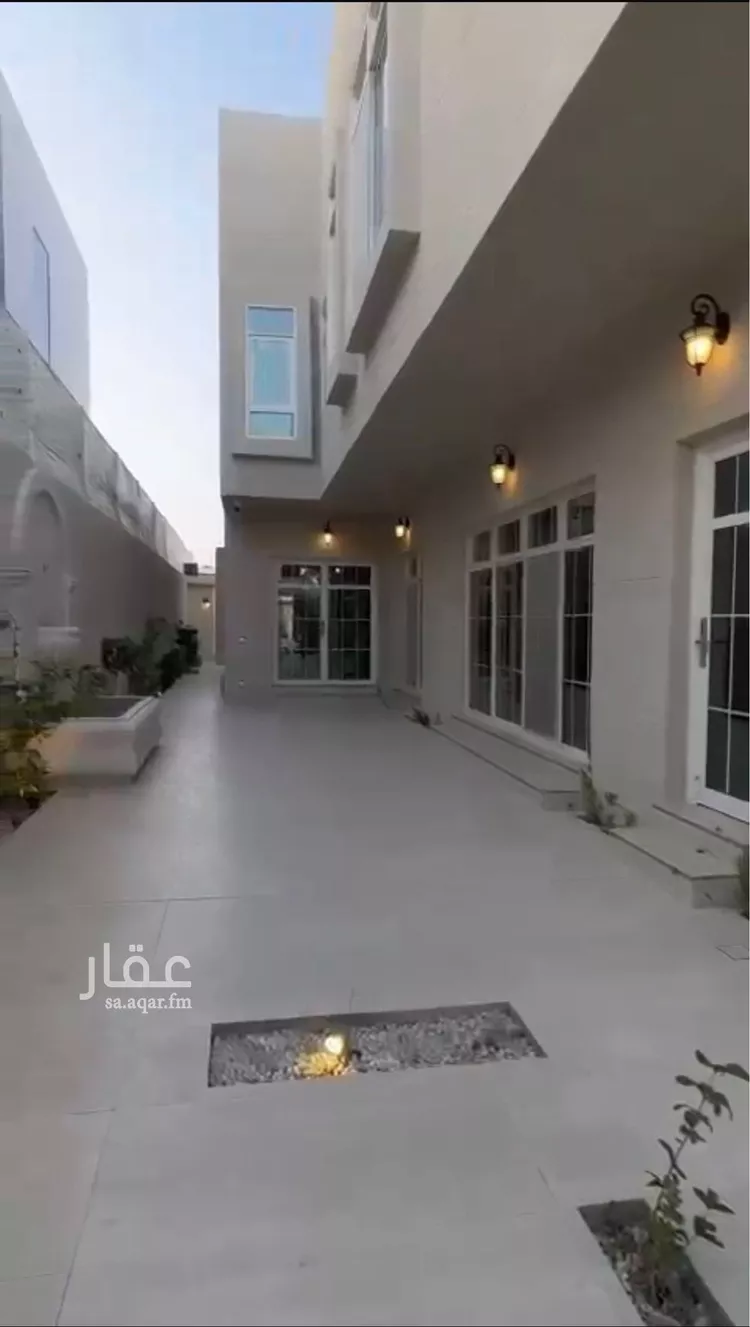 فيلا للبيع في شارع النضر بن شميل, حي الندى, مدينة الدمام, المنطقة الشرقية صورة 4