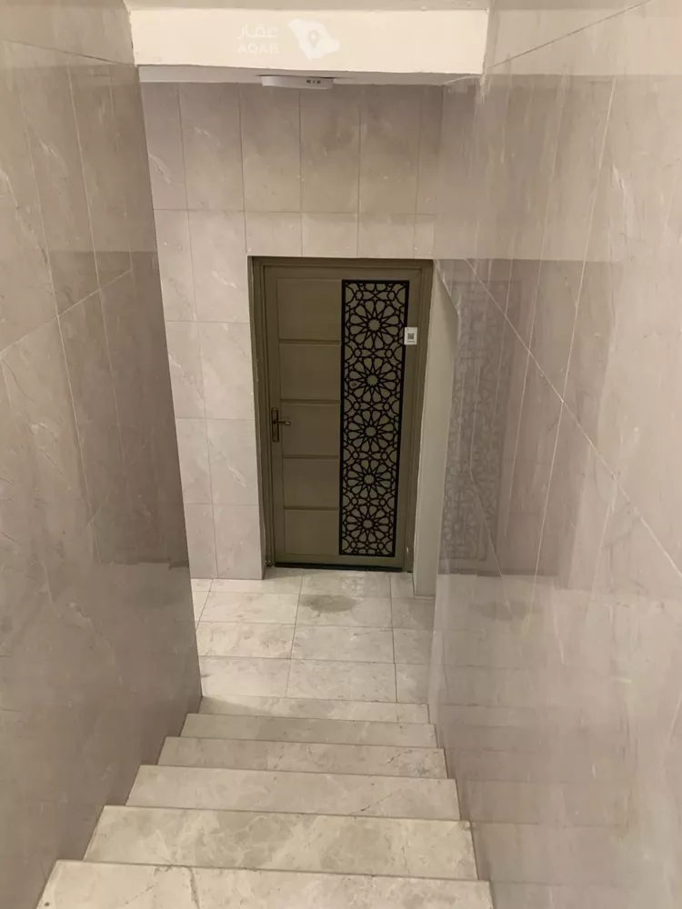 Floor for Rent in Dammam Al Manar 7