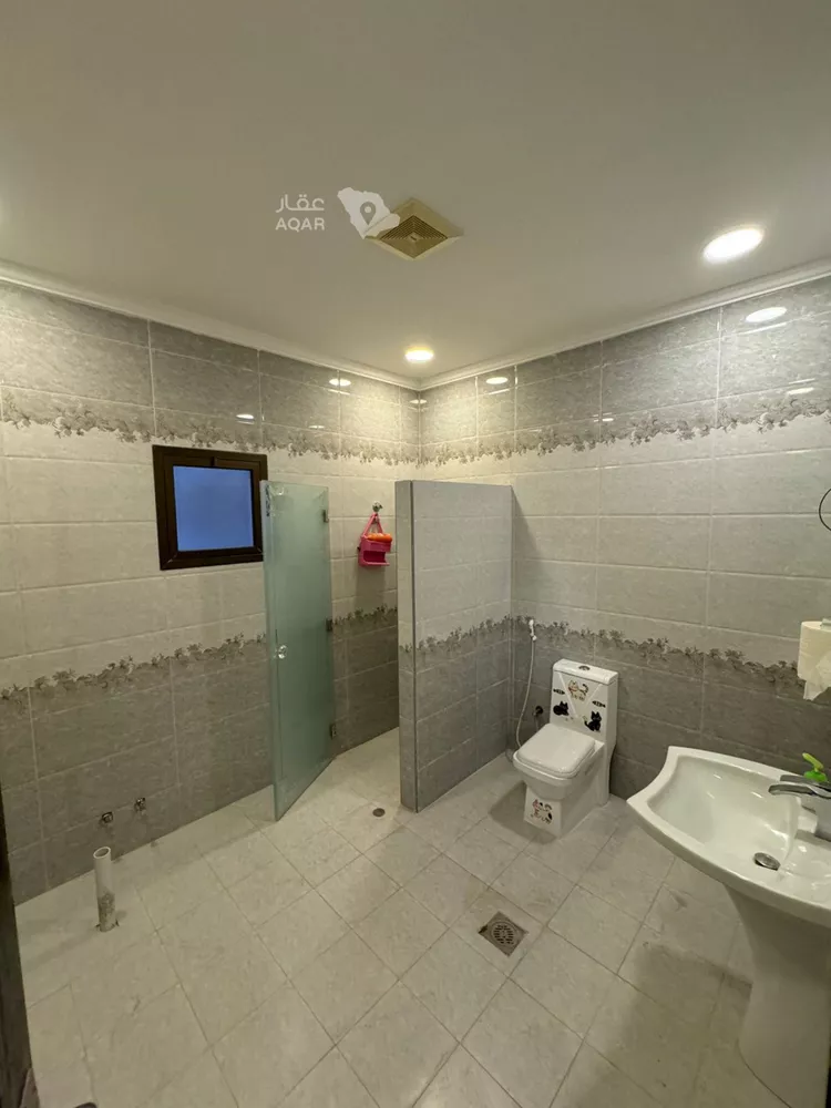 Villa for Sale in Dammam Ash Shulah 21