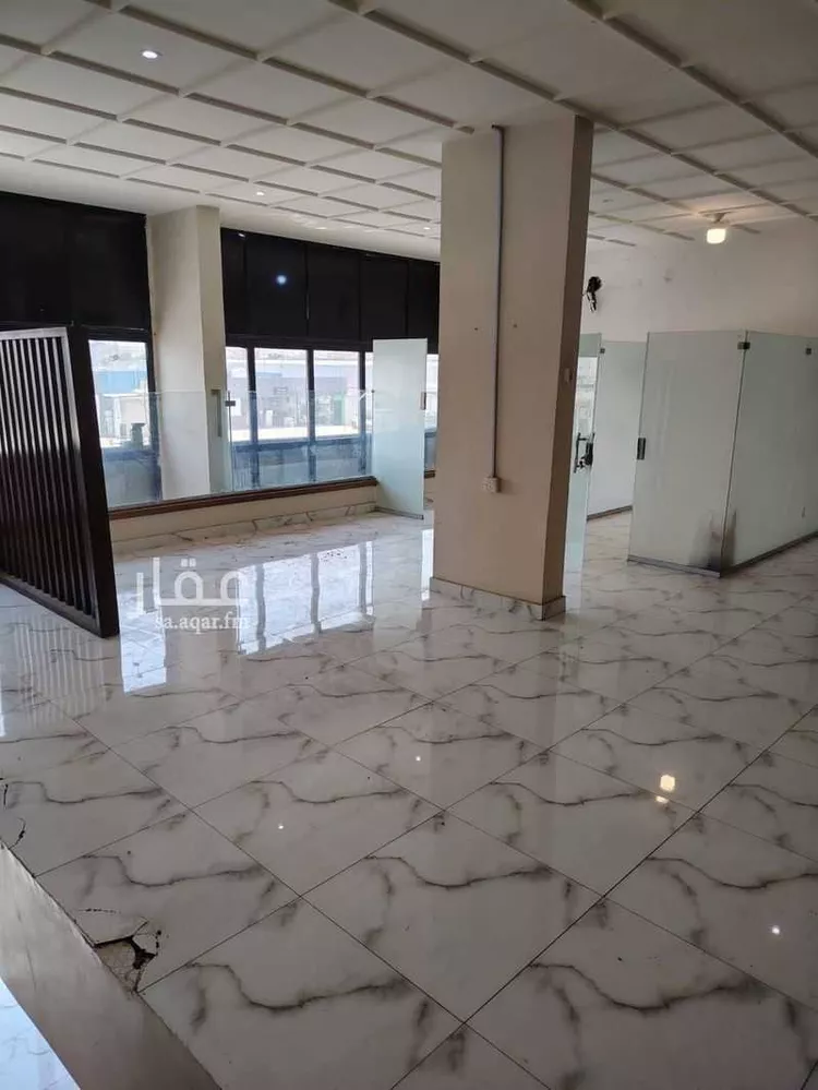 محل للإيجار في شارع عامر بن المنذر(رضي الله عنه), حي الحمدانية, مدينة جدة, منطقة مكة المكرمة 1 صورة