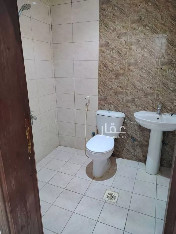 شقة للإيجار في شارع عامر بن المنذر(رضي الله عنه), حي الحمدانية, مدينة جدة, منطقة مكة المكرمة صورة 2