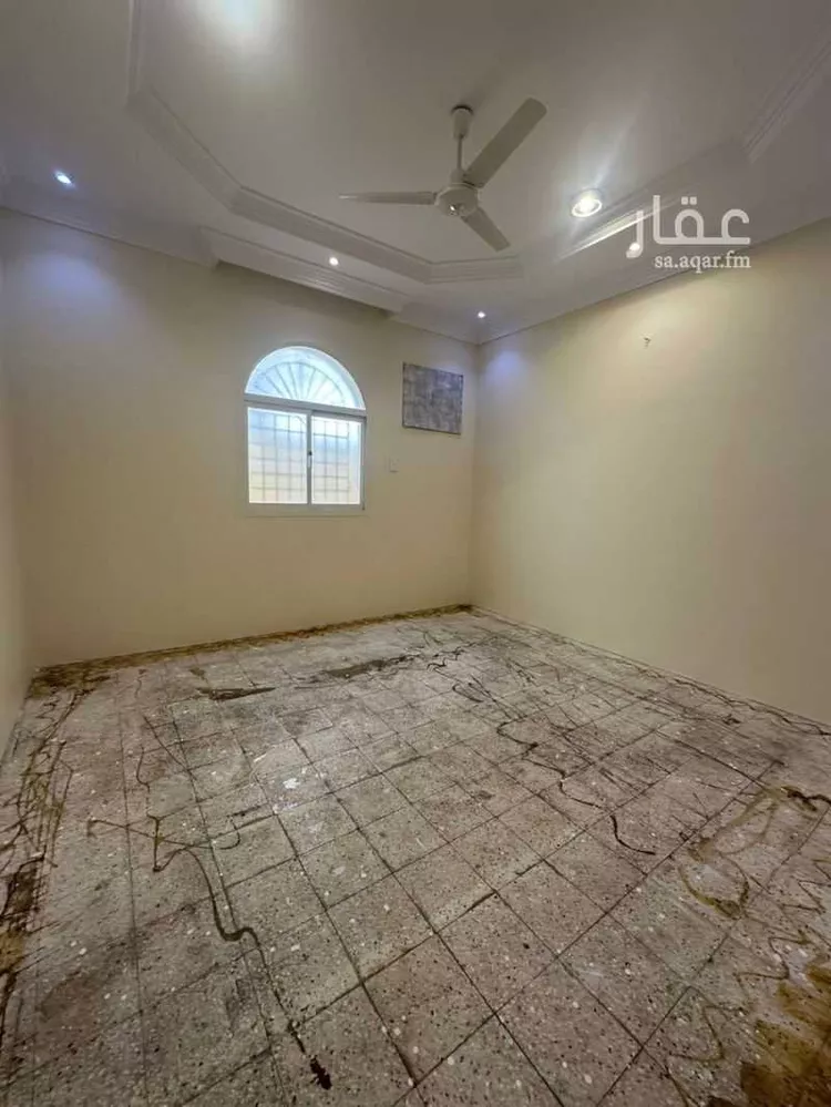 شقة للإيجار في شارع حازم ابن حرملة, حي الهرير الغربى, مدينة خميس مشيط, منطقة عسير صورة 5