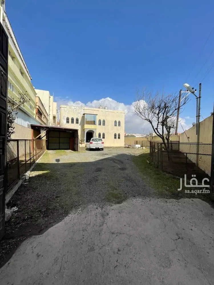 فيلا للبيع في شارع جابر ابن حيان, حي السلام, مدينة النماص, منطقة عسير