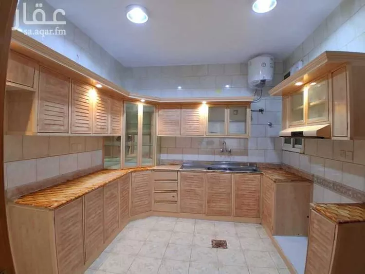 شقة للإيجار في شارع حازم ابن حرملة, حي الهرير الغربى, مدينة خميس مشيط, منطقة عسير صورة 4