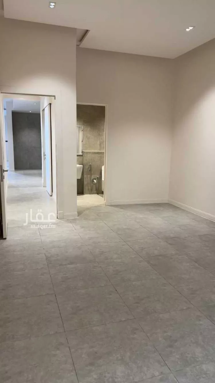 دور للبيع في شارع جابر الاحمد الصباح, حي الرمال, مدينة الرياض, منطقة الرياض صورة 4