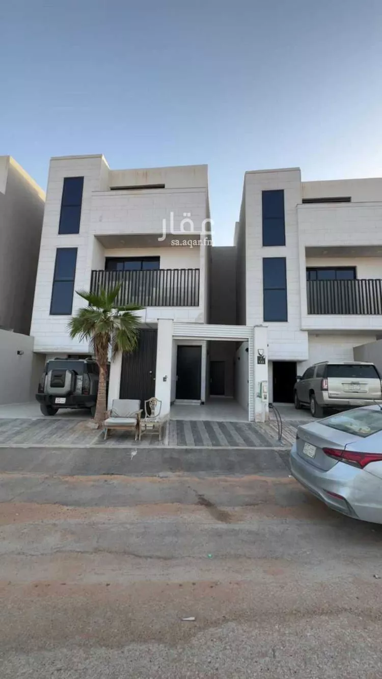 دور للبيع في شارع جابر الاحمد الصباح, حي الرمال, مدينة الرياض, منطقة الرياض 1 صورة