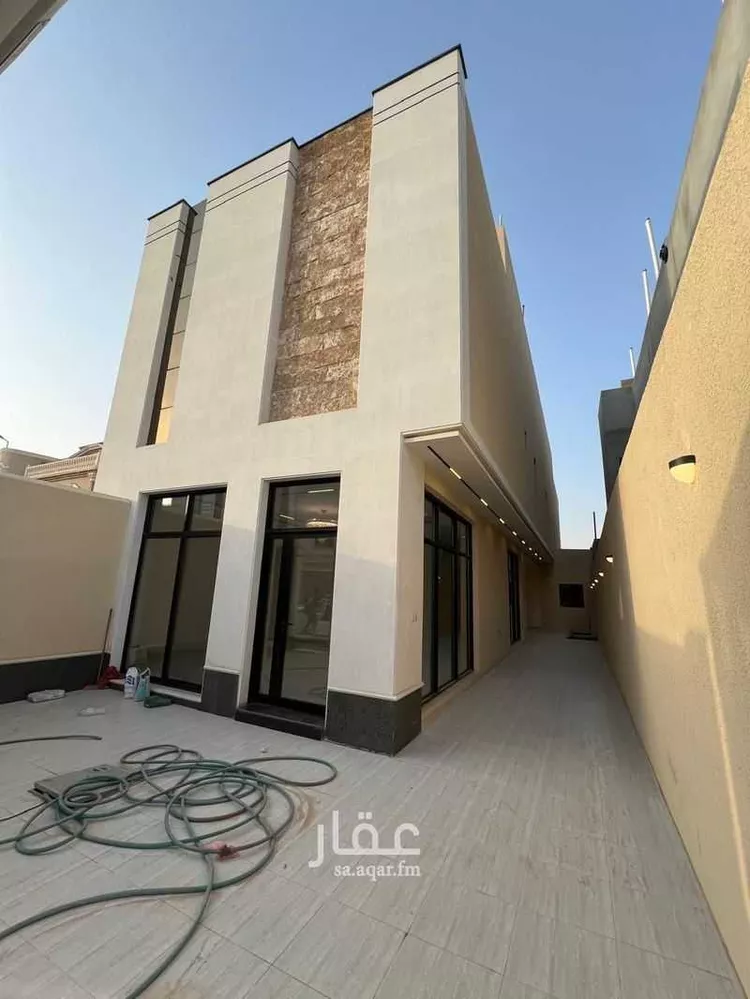 دور للبيع في شارع إبراهيم هاشم فلالي, حي البيان, مدينة الرياض, منطقة الرياض صورة 2