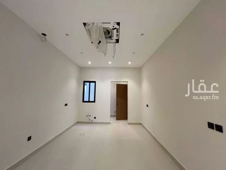 Floor for Sale in Riyadh King Faisal