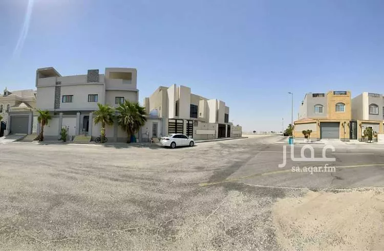 فيلا للبيع في شارع الفنار, حي البحيرة, مدينة الخبر, المنطقة الشرقية صورة 3