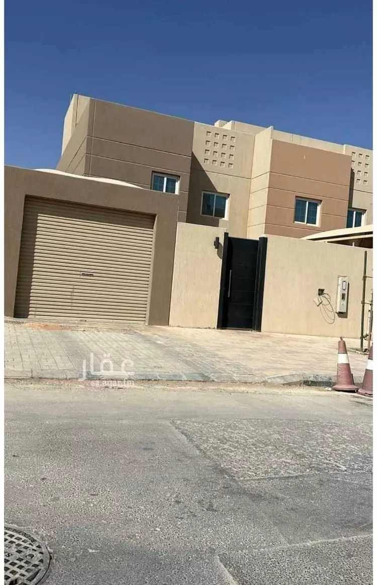 Villa for Sale in Riyadh King Khalid International Airport