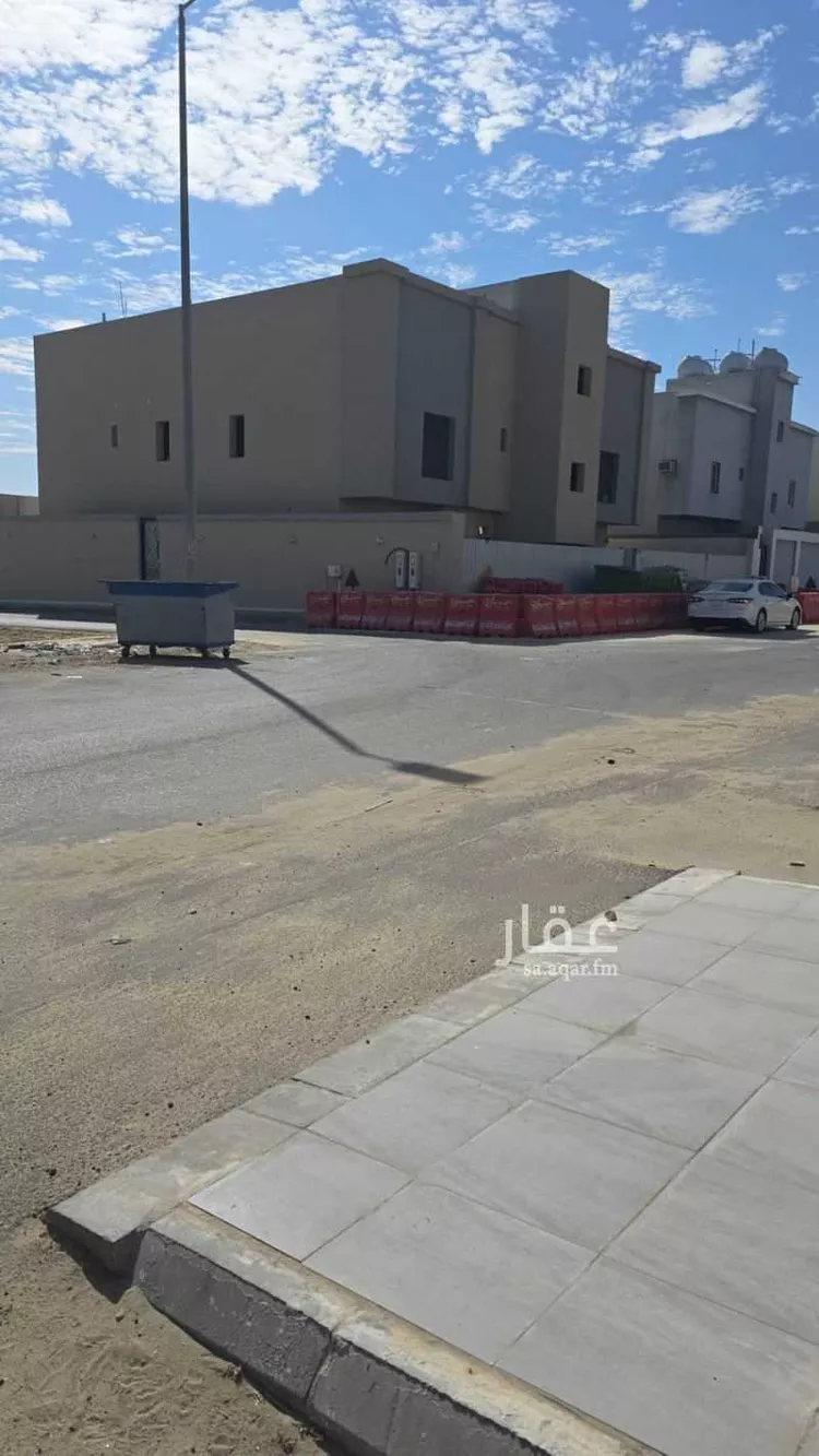 عمارة للبيع في شارع 814 ضاحية الملك فهد, حي ضاحية الملك فهد, مدينة الدمام, المنطقة الشرقية