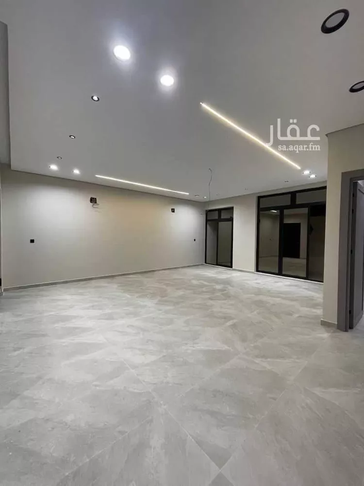 فيلا للبيع في شارع القمر, حي الشروق, مدينة الدمام, المنطقة الشرقية صورة 3