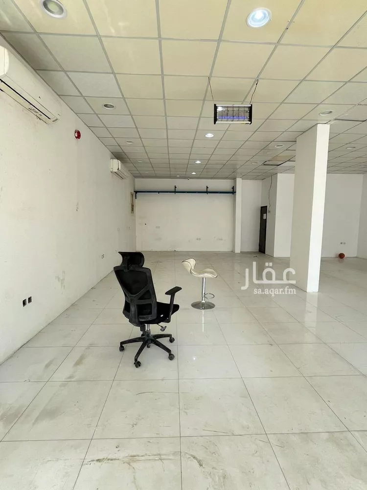 محل للإيجار في شارع محمد بن عبدالعزيز بن هيزع, حي العارض, مدينة الرياض, منطقة الرياض صورة 4