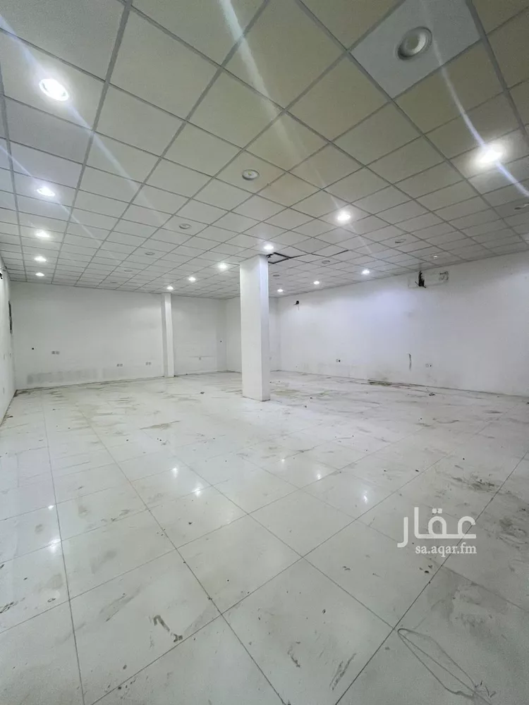 محل للإيجار في شارع محمد بن عبدالعزيز بن هيزع, حي العارض, مدينة الرياض, منطقة الرياض صورة 3