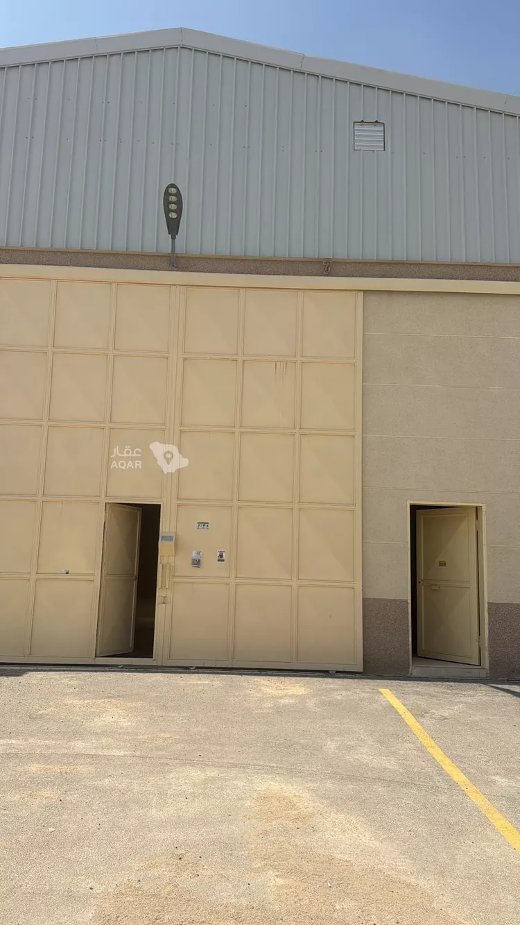 مستودع للإيجار في شارع روضة عشيران, حي طيبة, مدينة الرياض, منطقة الرياض 2