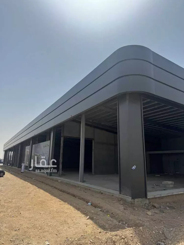 عمارة للإيجار في شارع امتداد ال الدائري الجنوبي الفرعي, حي السلي, مدينة الرياض, منطقة الرياض صورة 2