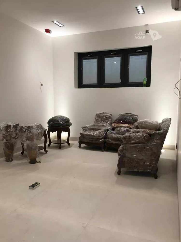 شقة للإيجار في شارع أطلس, حي عرقة, مدينة الرياض, منطقة الرياض 8