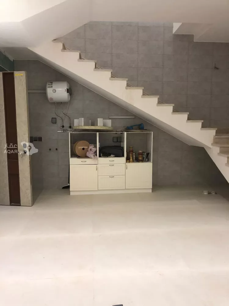 شقة للإيجار في شارع أطلس, حي عرقة, مدينة الرياض, منطقة الرياض 13
