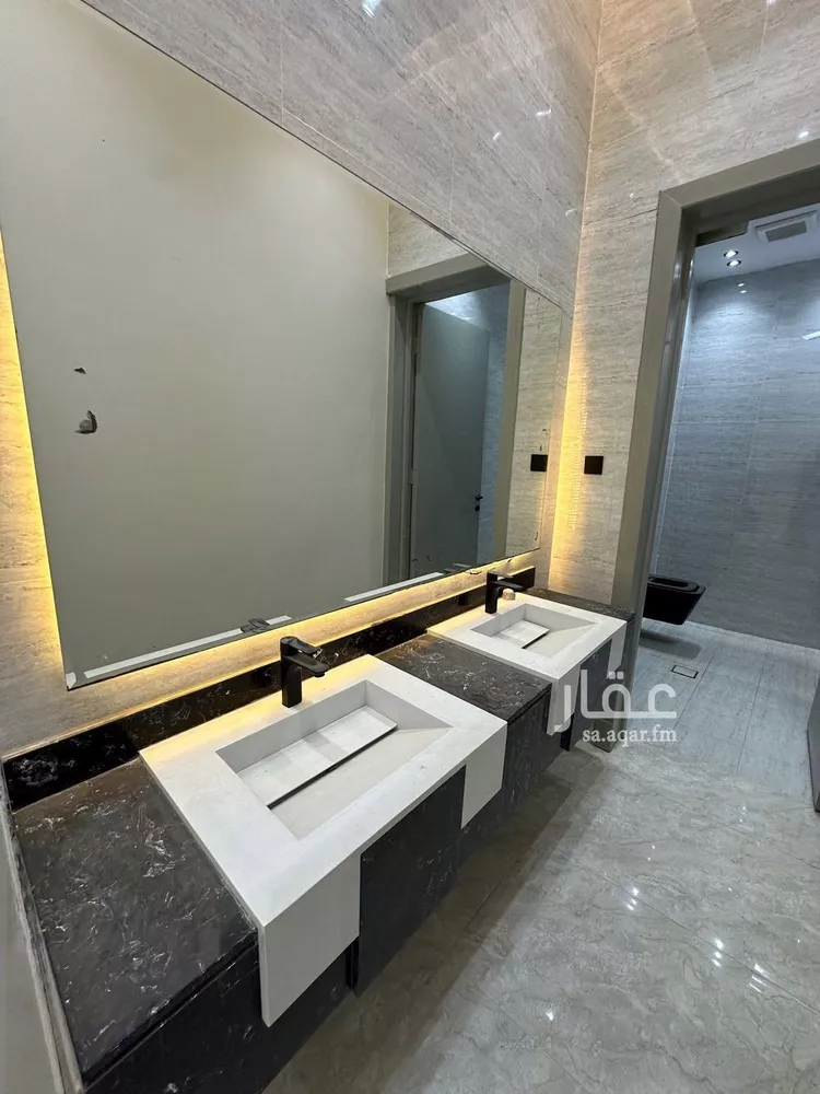 دور للبيع في شارع قيس بن محصن, حي العوالي, مدينة الرياض, منطقة الرياض 8