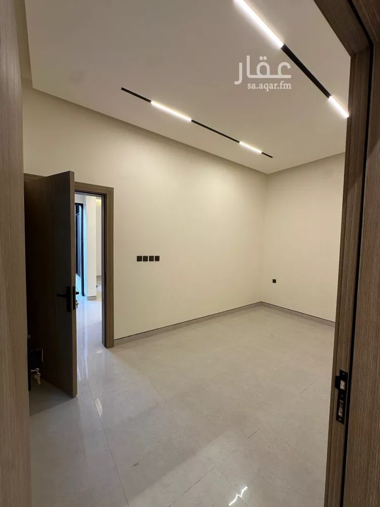 فيلا للبيع في شارع زاهر بن طاهر, حي الزهرة, مدينة الرياض, منطقة الرياض صورة 2