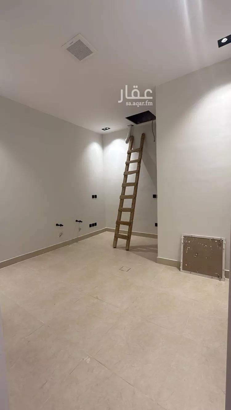 دور للبيع في شارع أبي العالية المزني, حي الزهرة, مدينة الرياض, منطقة الرياض صورة 4