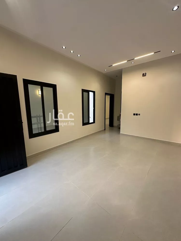 دور للبيع في شارع الذيبية, حي السويدي, مدينة الرياض, منطقة الرياض صورة 3