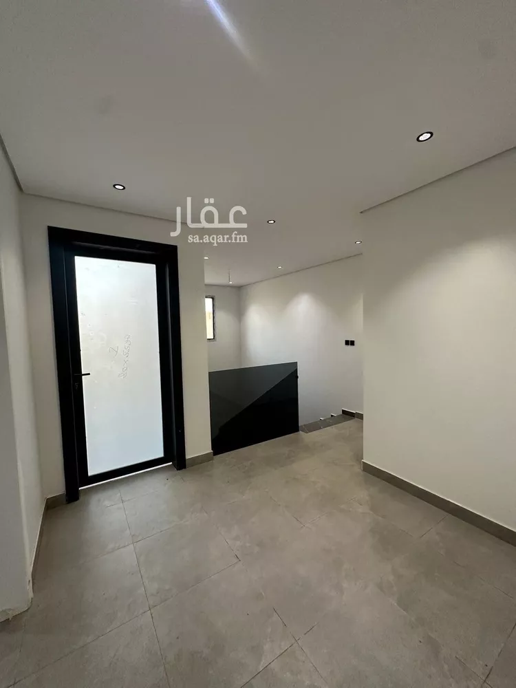 دور للبيع في شارع الرحال بن عزرة, حي السويدي, مدينة الرياض, منطقة الرياض 18
