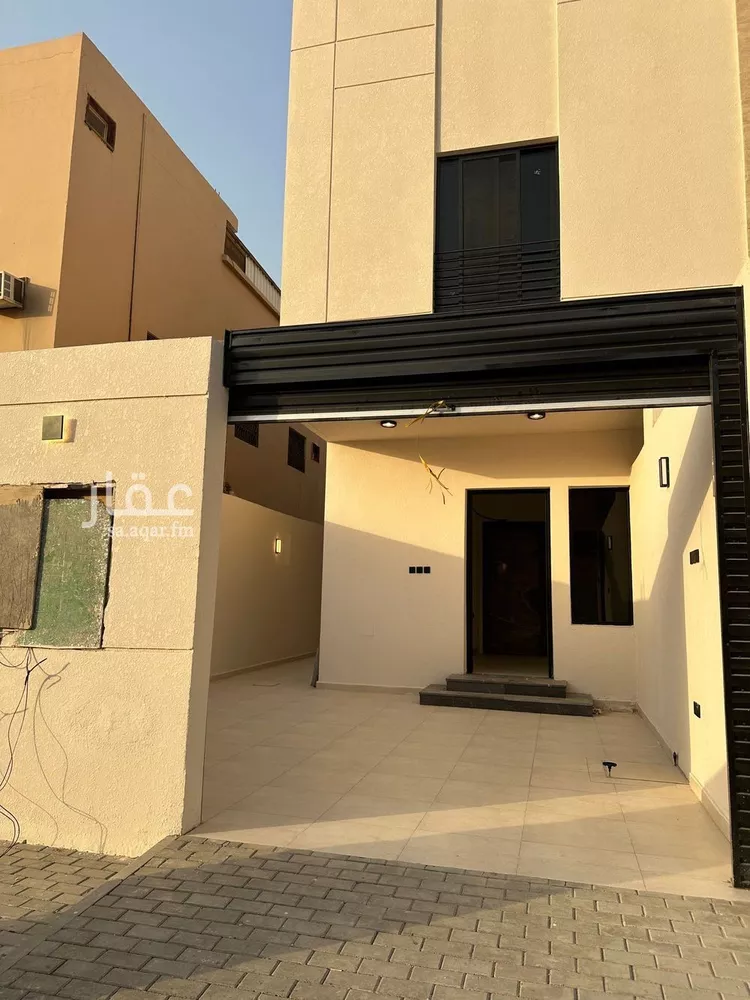 دور للبيع في شارع دار النصر, حي السويدي, مدينة الرياض, منطقة الرياض 1 صورة