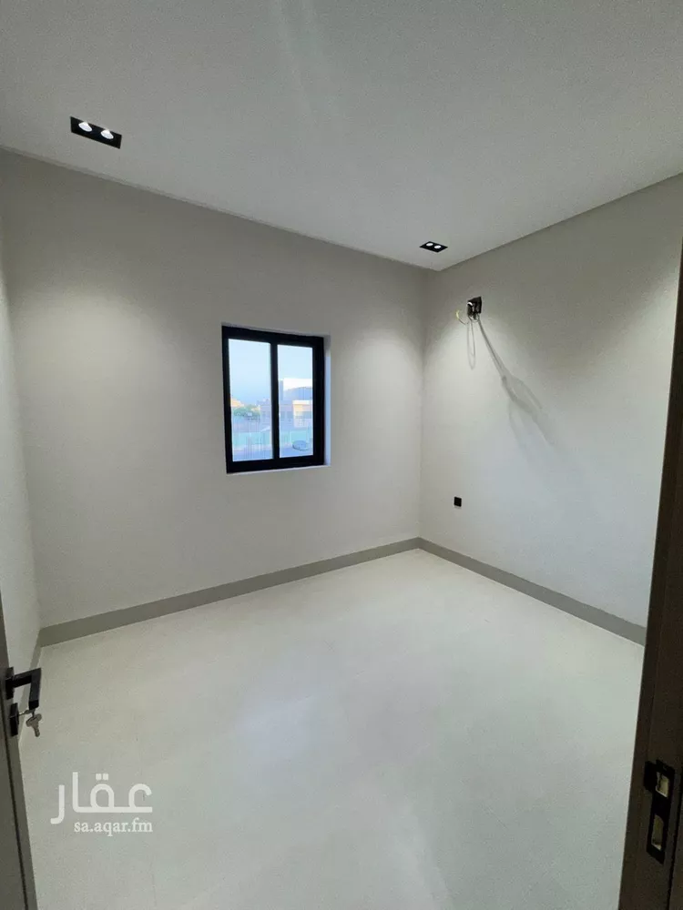 Floor for Sale in Riyadh Sultanah 6