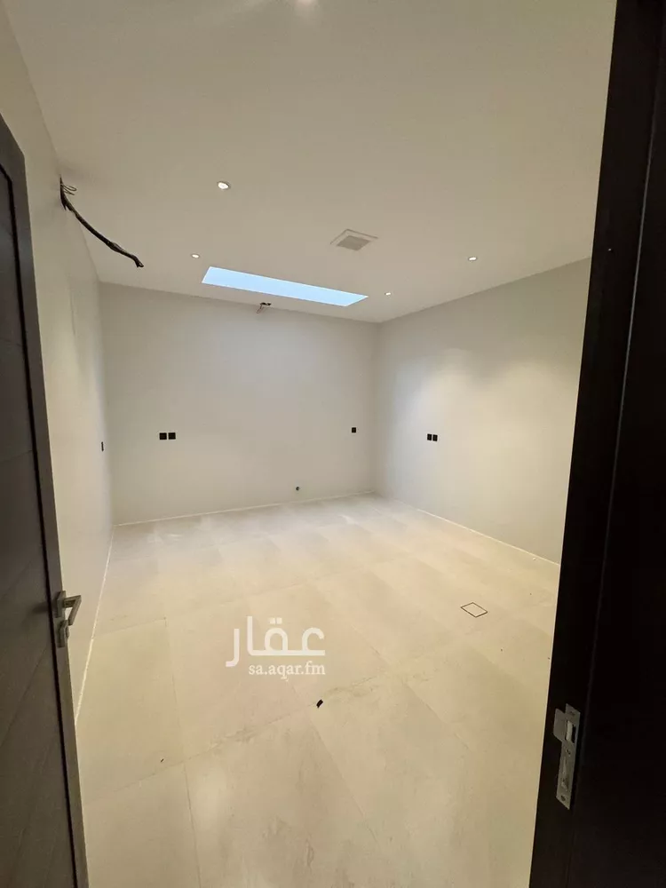 فيلا للبيع في شارع أبي جعفر بن رزيق, حي الزهرة, مدينة الرياض, منطقة الرياض صورة 2