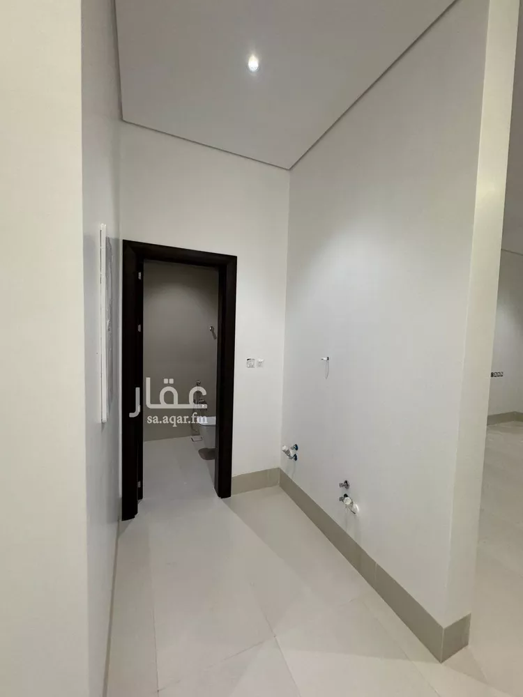Floor for Sale in Riyadh Az Zahrah