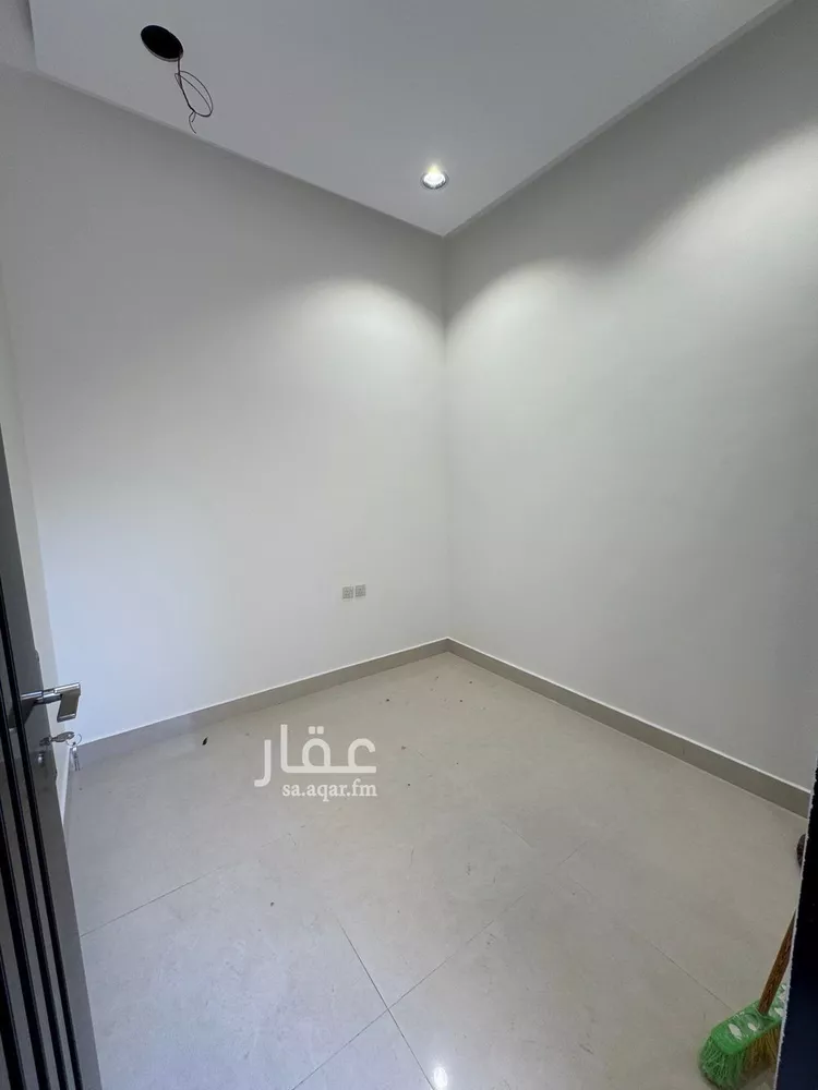 Floor for Sale in Riyadh Az Zahrah صورة 5