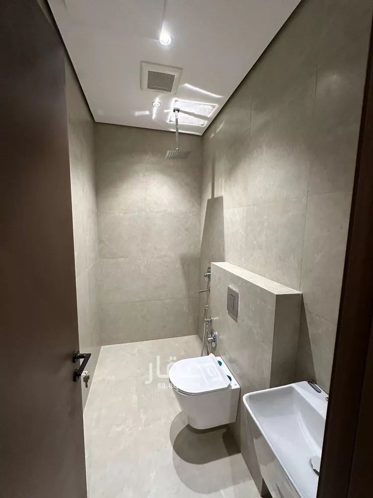 Floor for Sale in Riyadh Sultanah 6