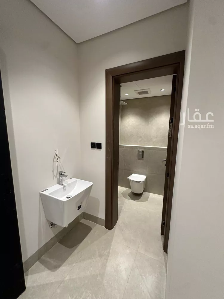 شقة للبيع في شارع أبي جعفر الخطيب, حي السويدي, مدينة الرياض, منطقة الرياض 8