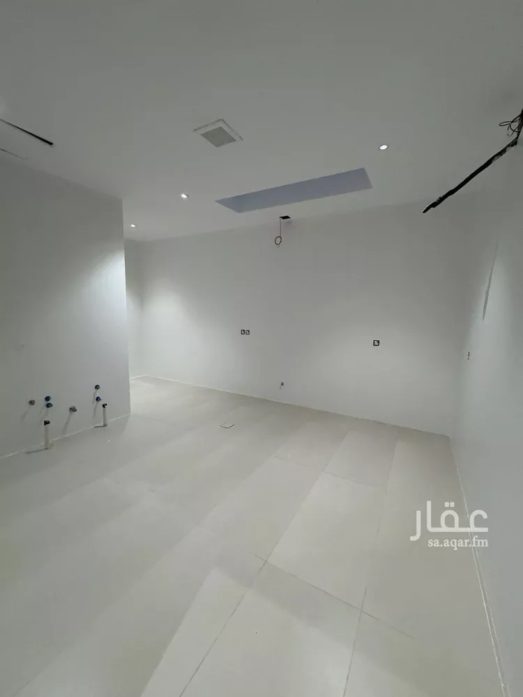 دور للبيع في شارع صفوان بن اليمان العبسي, حي الزهرة, مدينة الرياض, منطقة الرياض 12