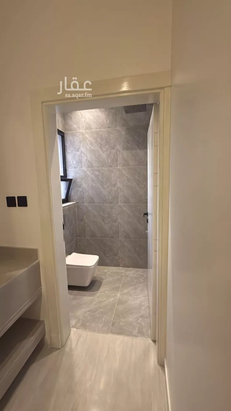 Floor for Sale in Riyadh Shubra صورة 2