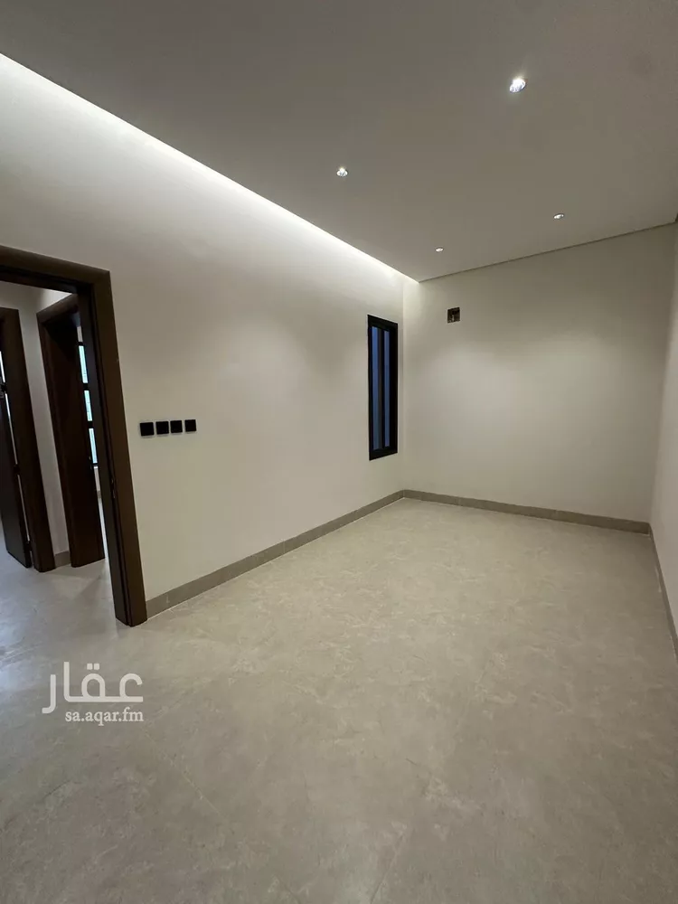 دور للبيع في شارع قرية الشقير, حي السويدي, مدينة الرياض, منطقة الرياض 12