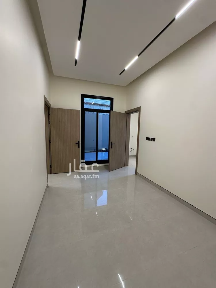 فيلا للبيع في شارع زاهر بن طاهر, حي الزهرة, مدينة الرياض, منطقة الرياض صورة 4