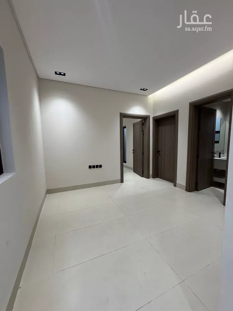 Floor for Sale in Riyadh Sultanah 12