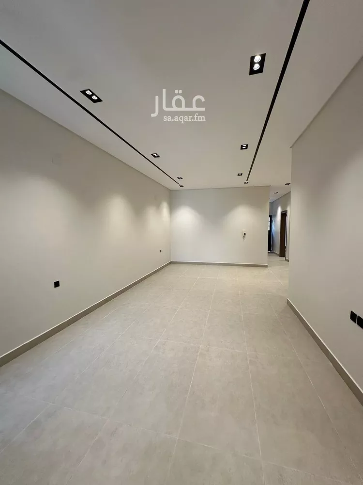 دور للبيع في شارع عصيرة الشمالية, حي شبرا, مدينة الرياض, منطقة الرياض صورة 4
